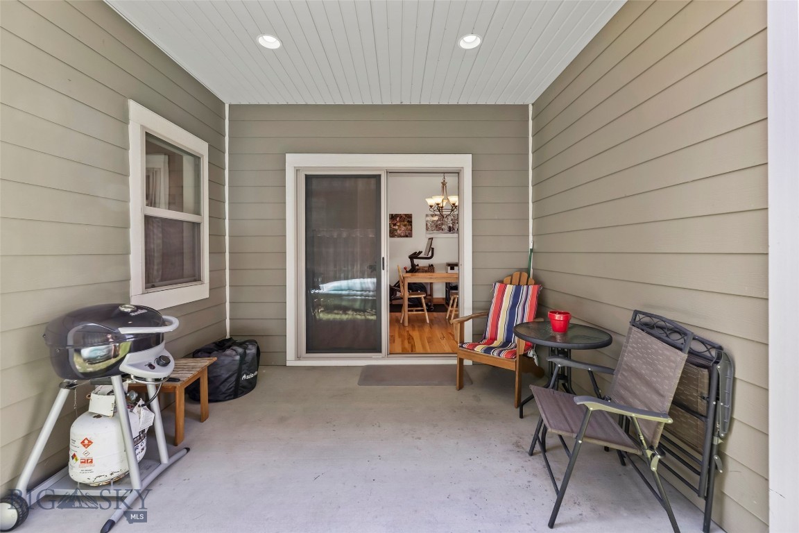 3669 Laduke Street Property Photo 11