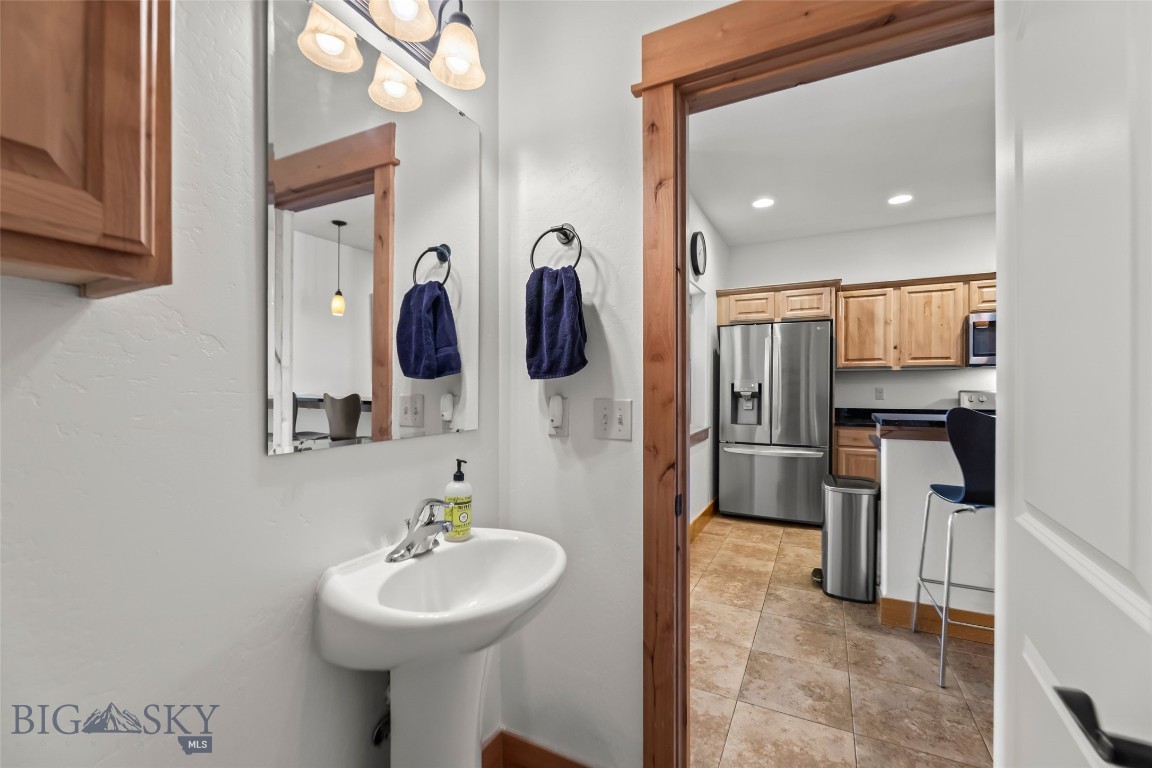 3669 Laduke Street Property Photo 22