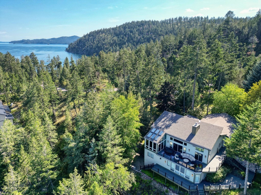 953 & 921 Angel Point Road Property Photo 1