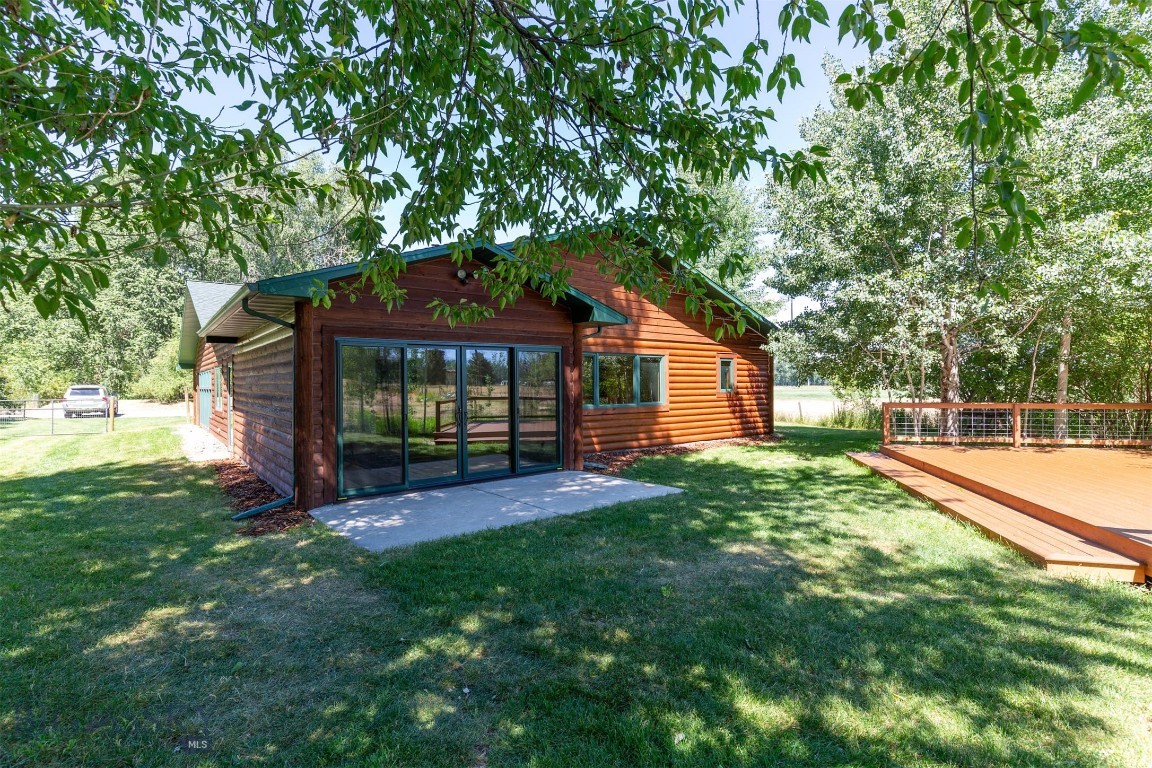 1733 W Cameron Bridge Road Road W Property Photo