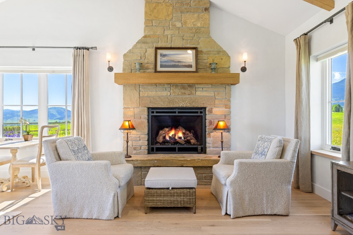 168 Hawthorn Lane Property Photo 26