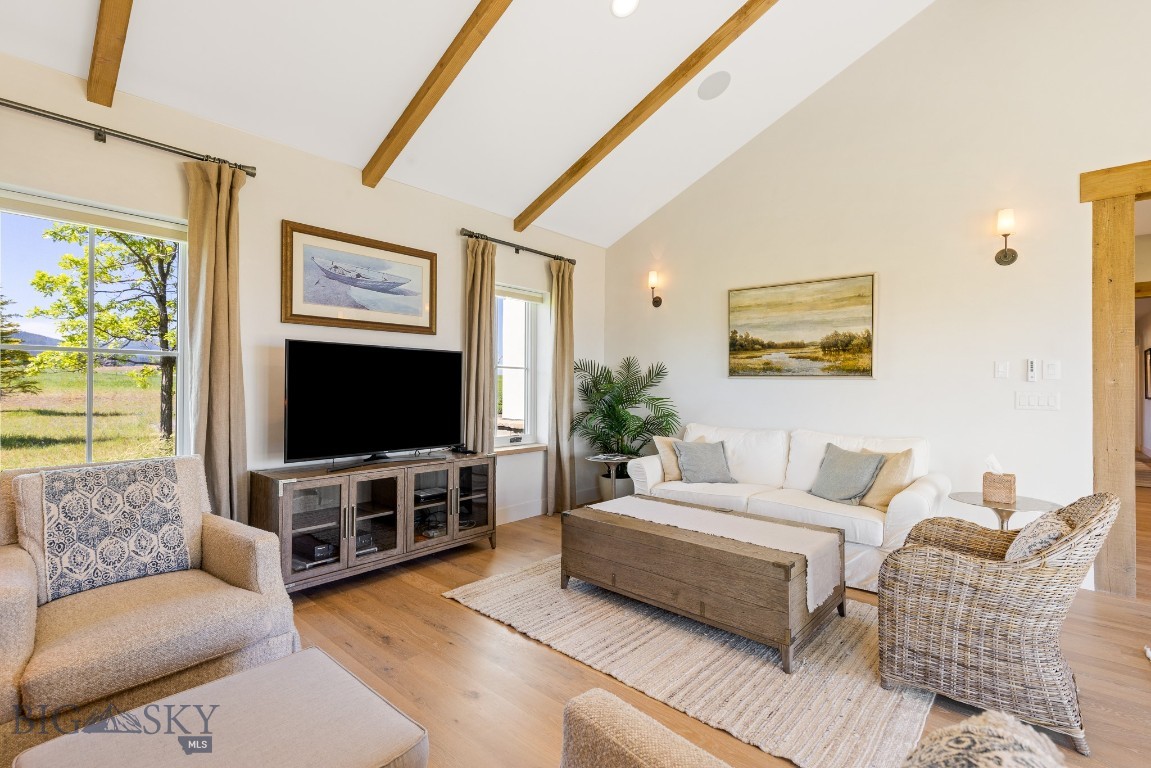 168 Hawthorn Lane Property Photo 29