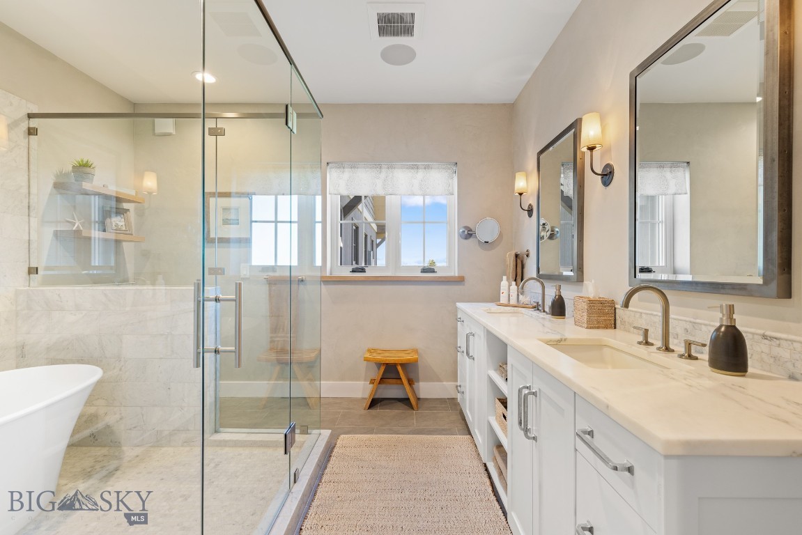 168 Hawthorn Lane Property Photo 37