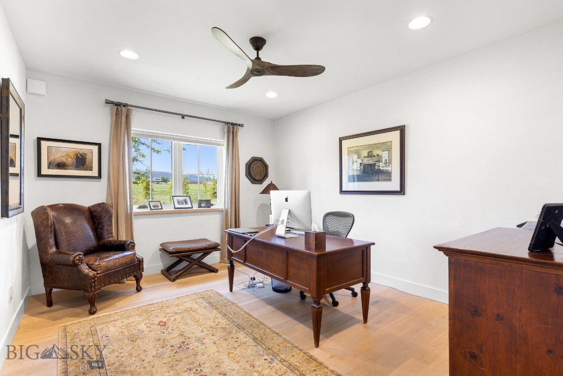 168 Hawthorn Lane Property Photo 43