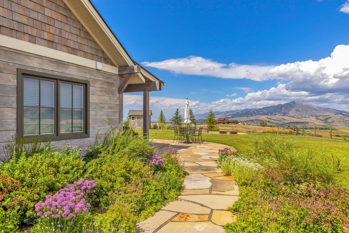 168 Hawthorn Lane Property Photo 53