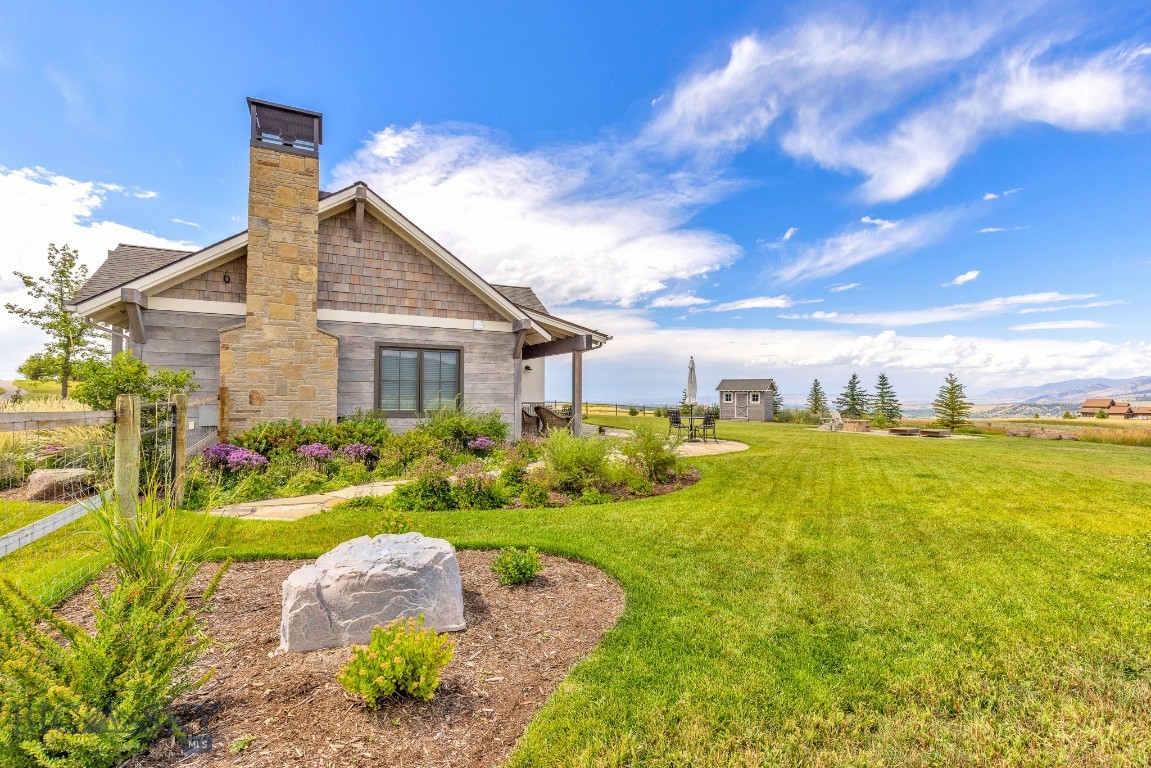 168 Hawthorn Lane Property Photo 54