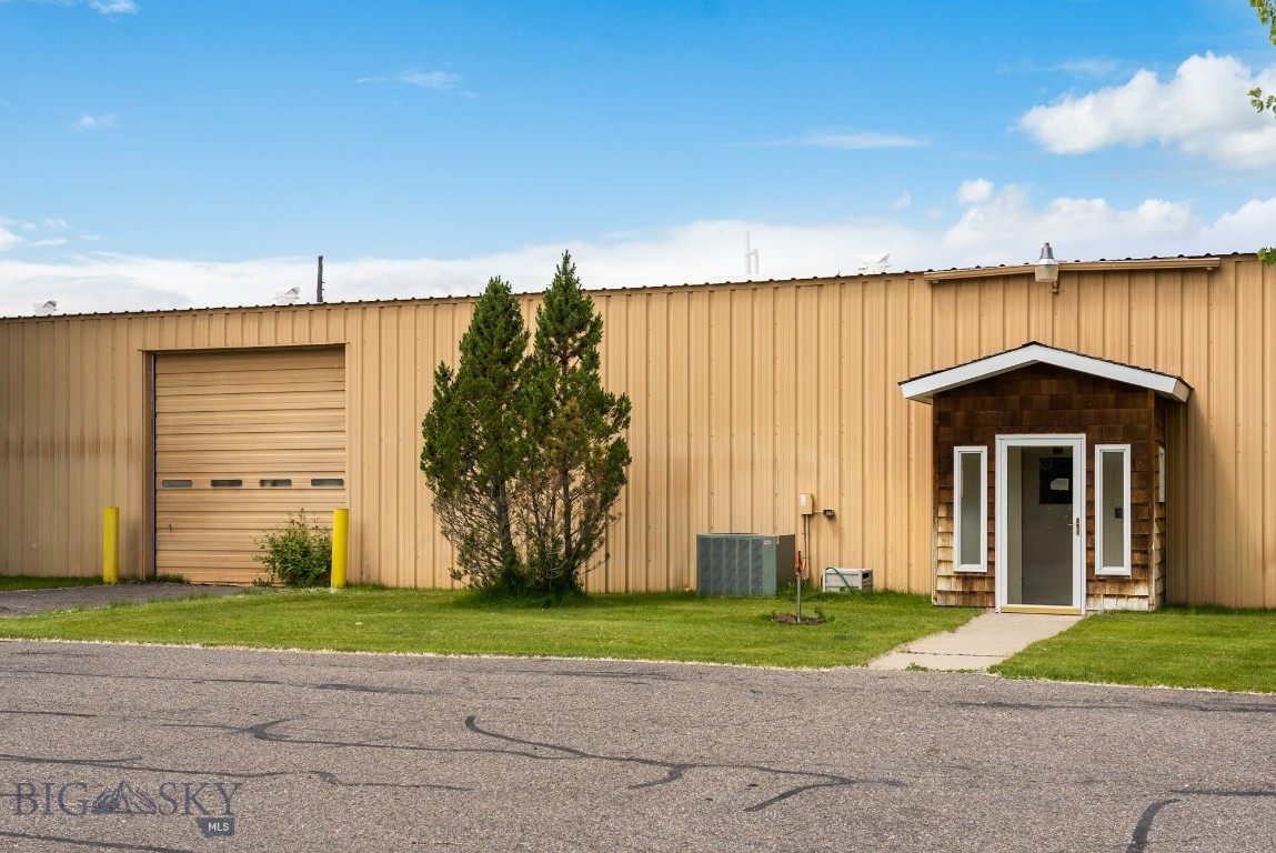 310 Ice Pond Road 4 Property Photo 2