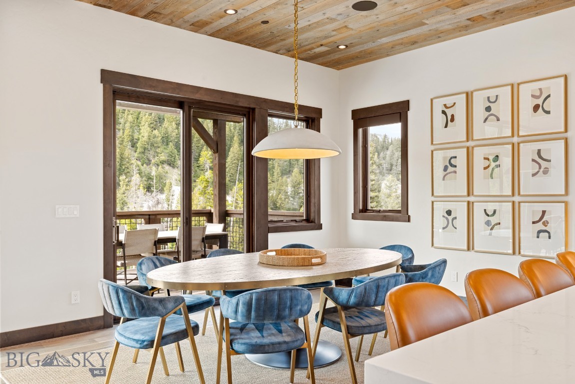 545 Outlook Trail 60 Property Photo 19