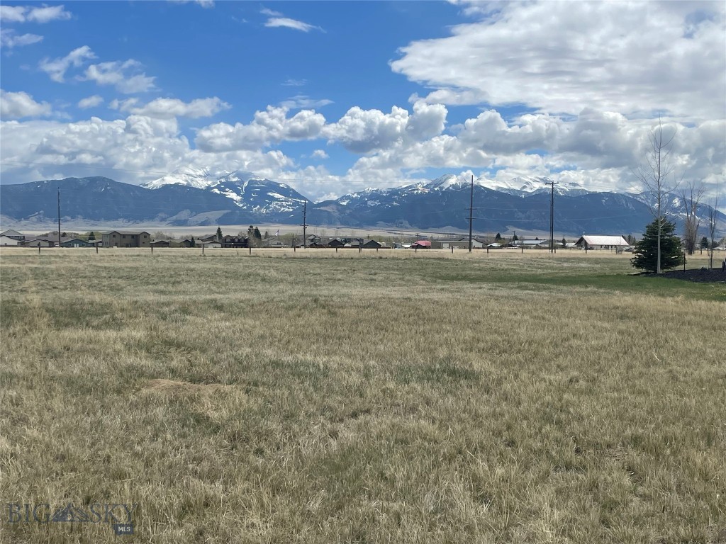 Lot 101 Madison Dr. Property Photo 7