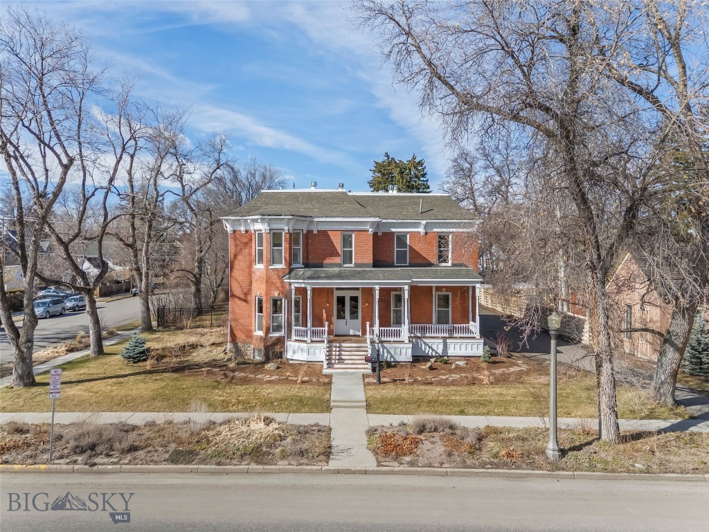 319 S Willson Property Photo 6