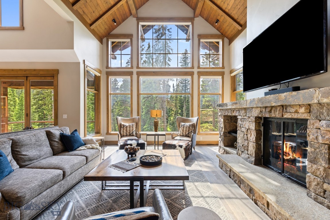 14 Jakes Lane Property Photo 10