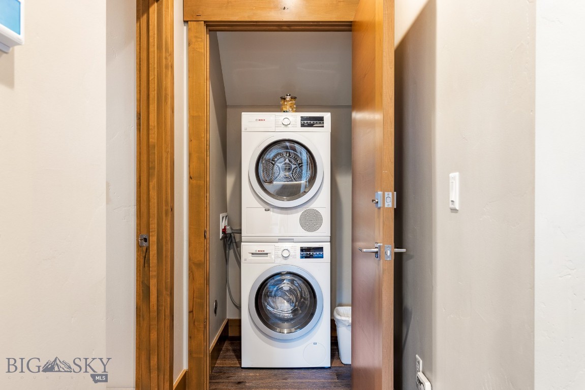 14 Jakes Lane Property Photo 42