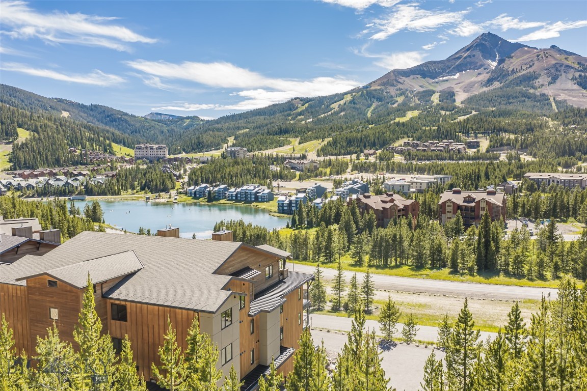 2D Summit View - 403D Property Photo 1