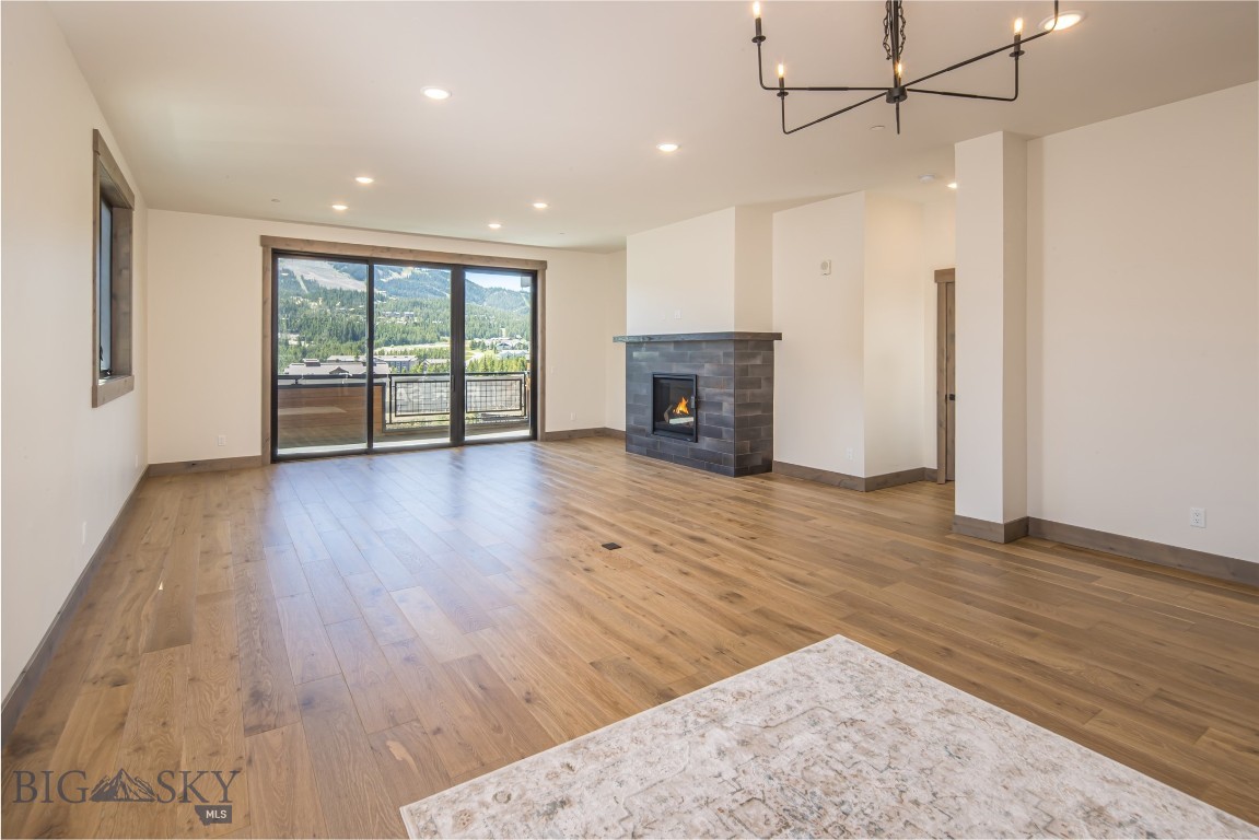 2d Summit View - 502d Property Photo 5