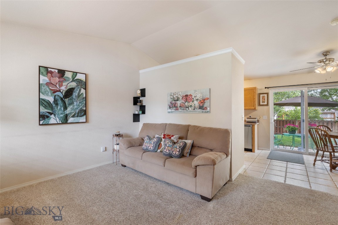 2615 Daisy Drive Property Photo 7