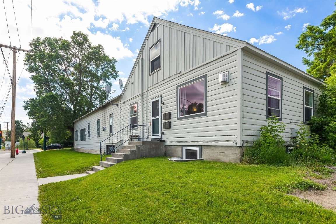539 N Rouse Avenue Property Photo 1