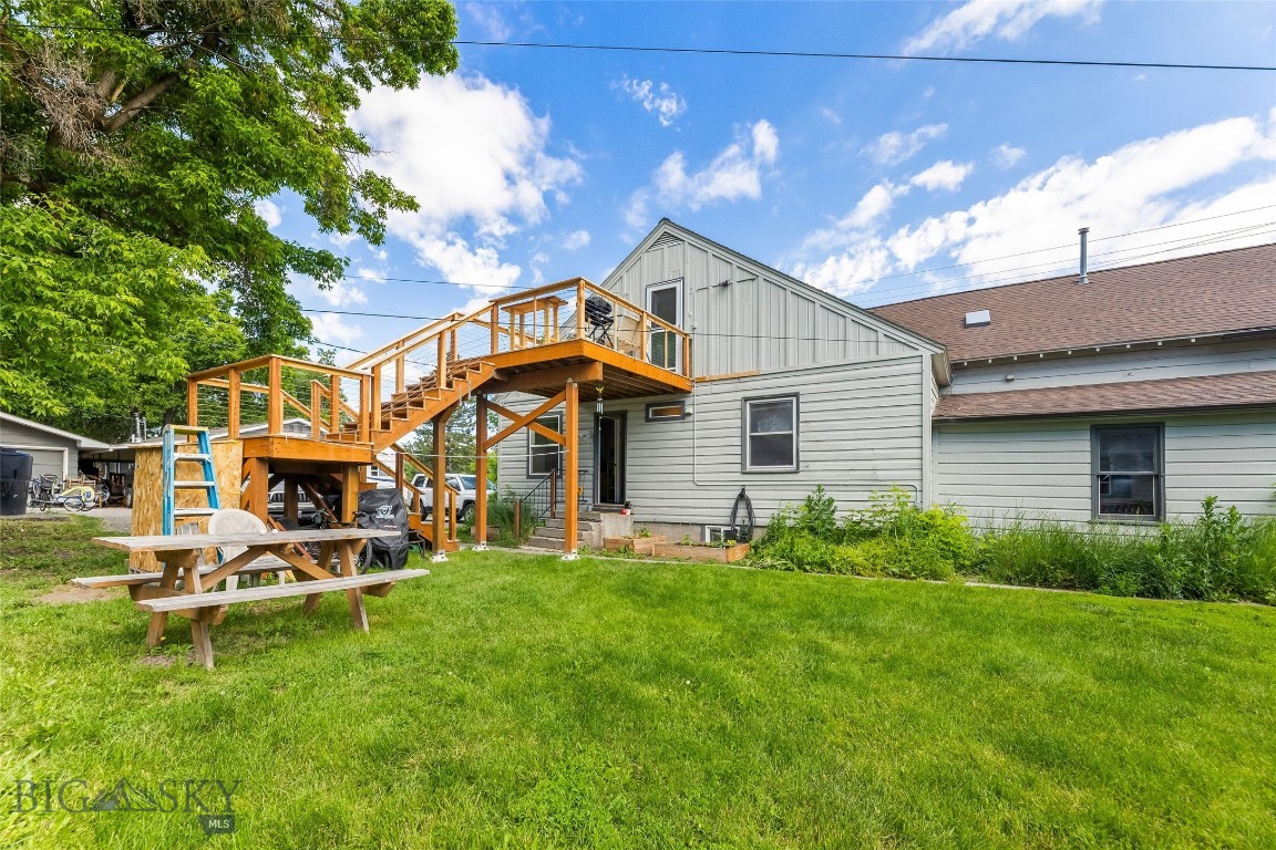 539 N Rouse Avenue Property Photo 4