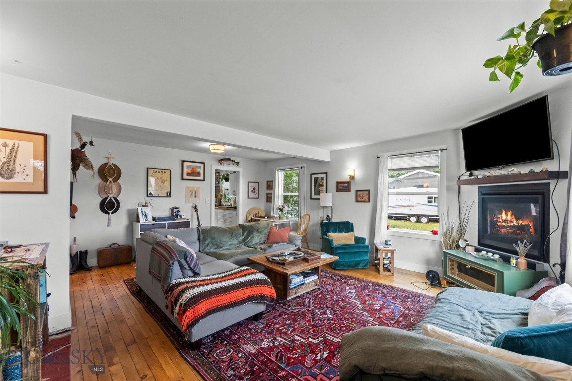 539 N Rouse Avenue Property Photo 14