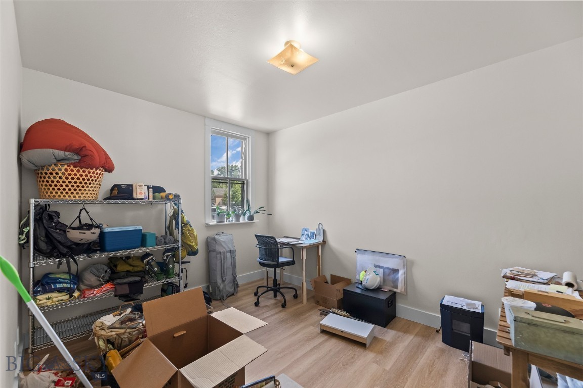 539 N Rouse Avenue Property Photo 41