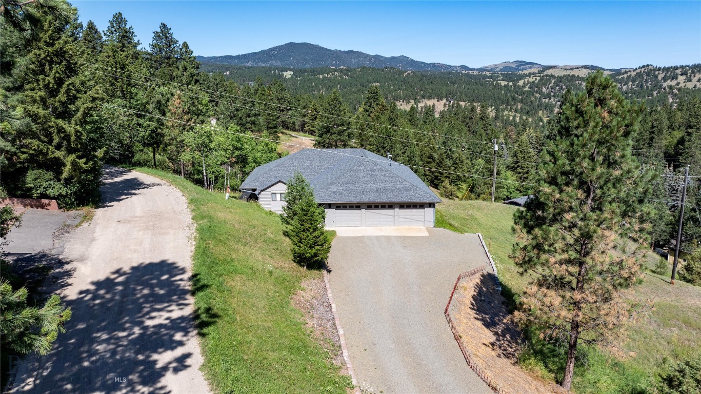 47 Bootlegger Trail Property Photo 1