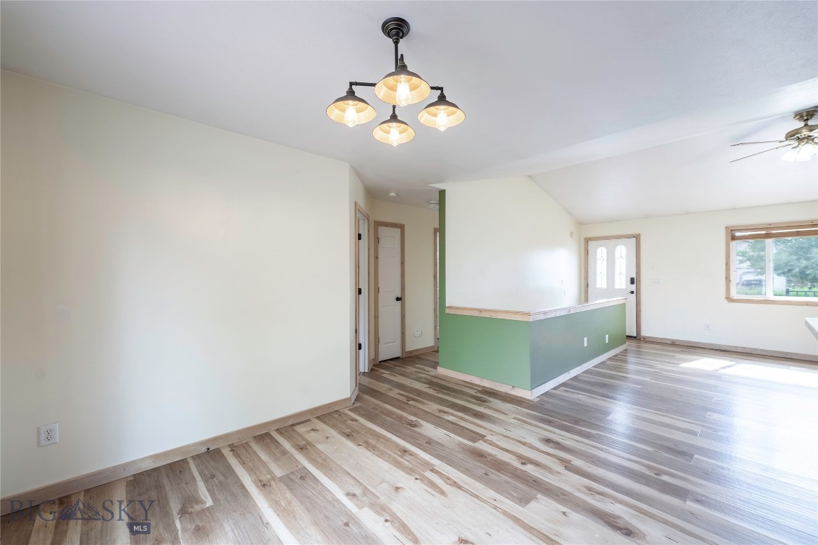 811 Dimaggio Drive Property Photo 8