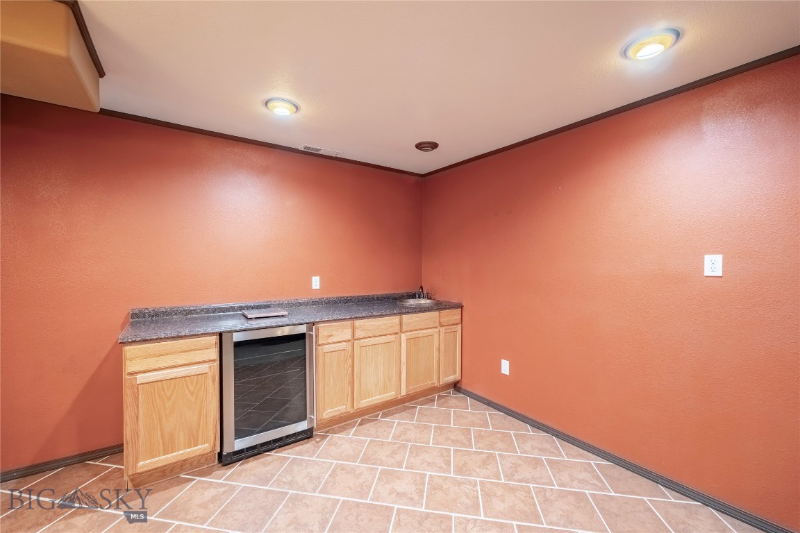 811 Dimaggio Drive Property Photo 23