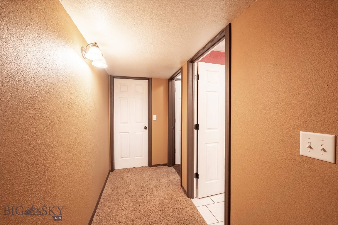 811 Dimaggio Drive Property Photo 28