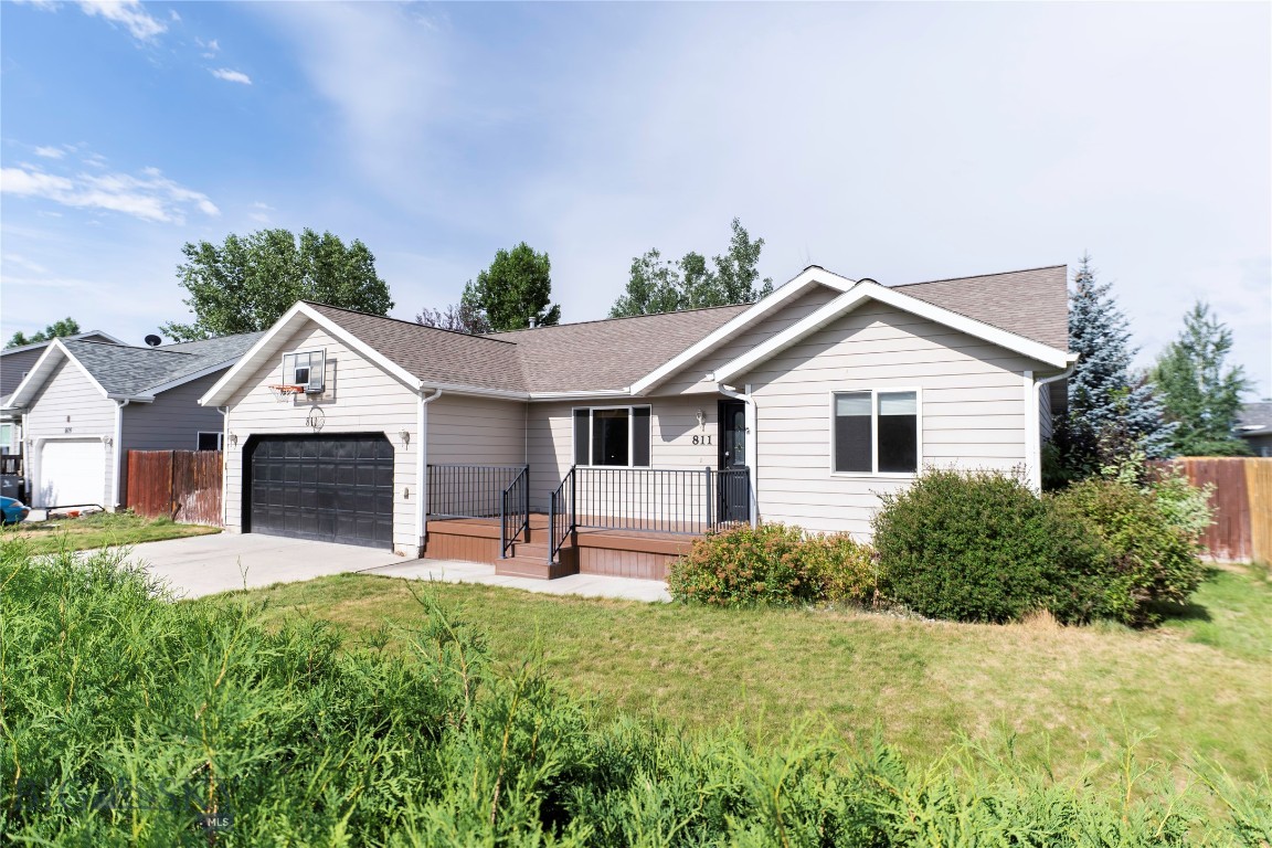 811 Dimaggio Drive Property Photo 41