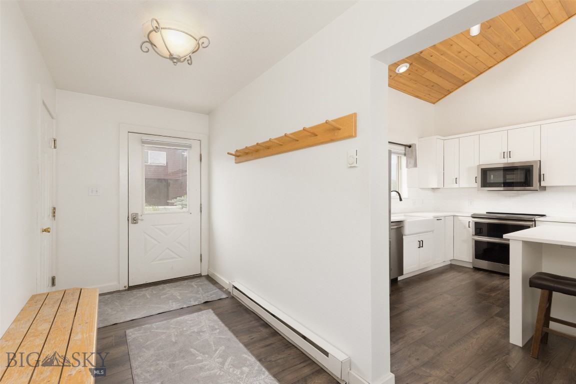 304 Firelight Property Photo 2