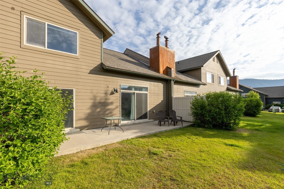 304 Firelight Property Photo 12