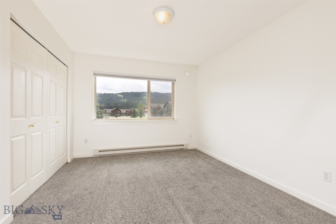 304 Firelight Property Photo 23