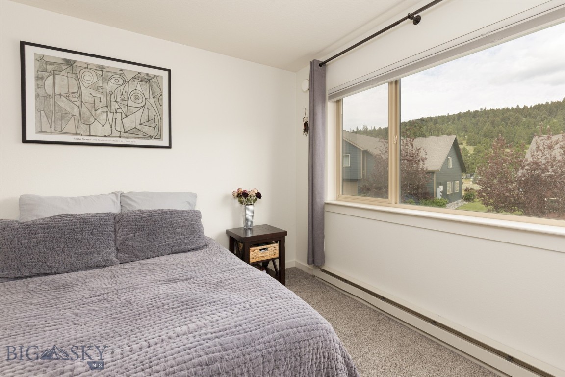 304 Firelight Property Photo 28