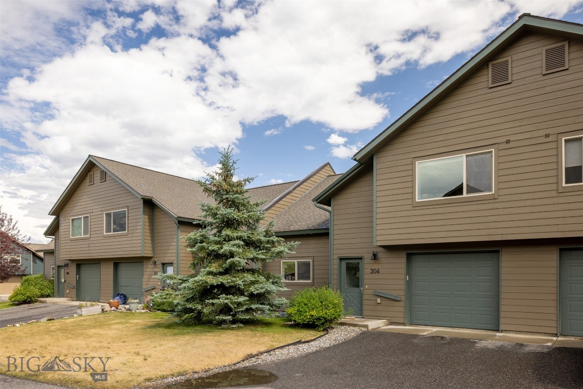 304 Firelight Property Photo 34