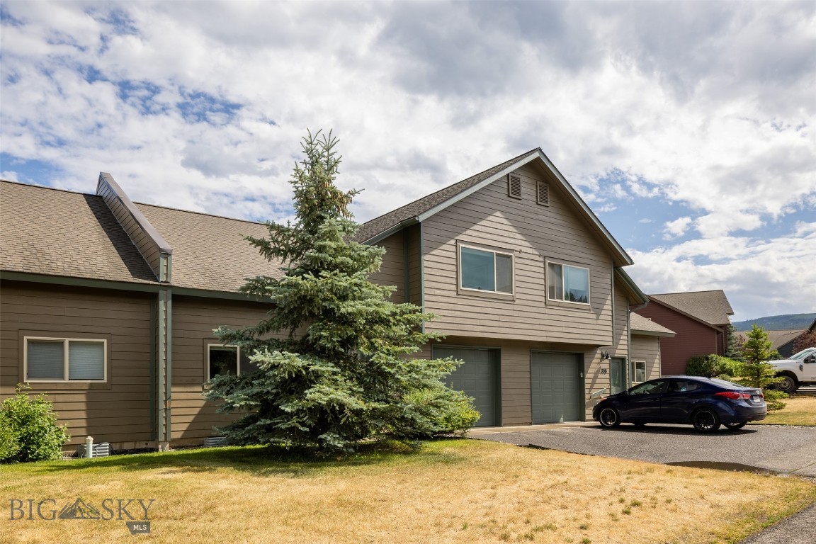 304 Firelight Property Photo 35