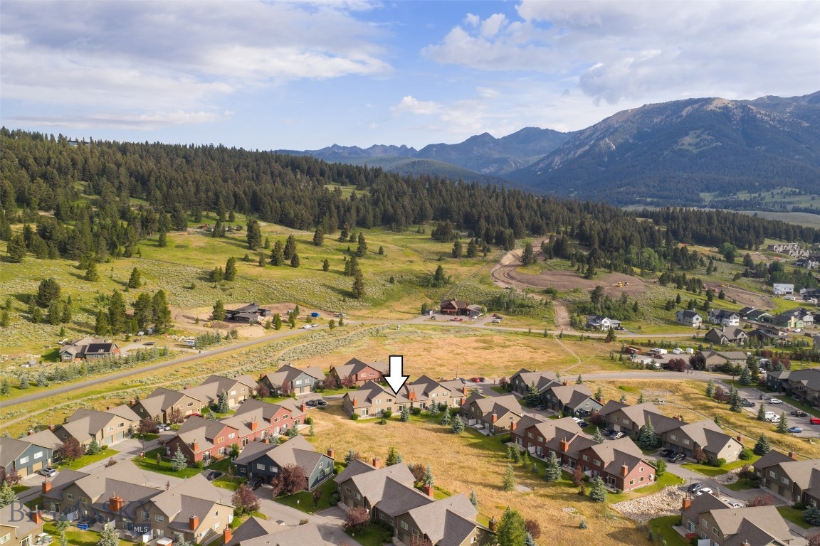 304 Firelight Property Photo 42