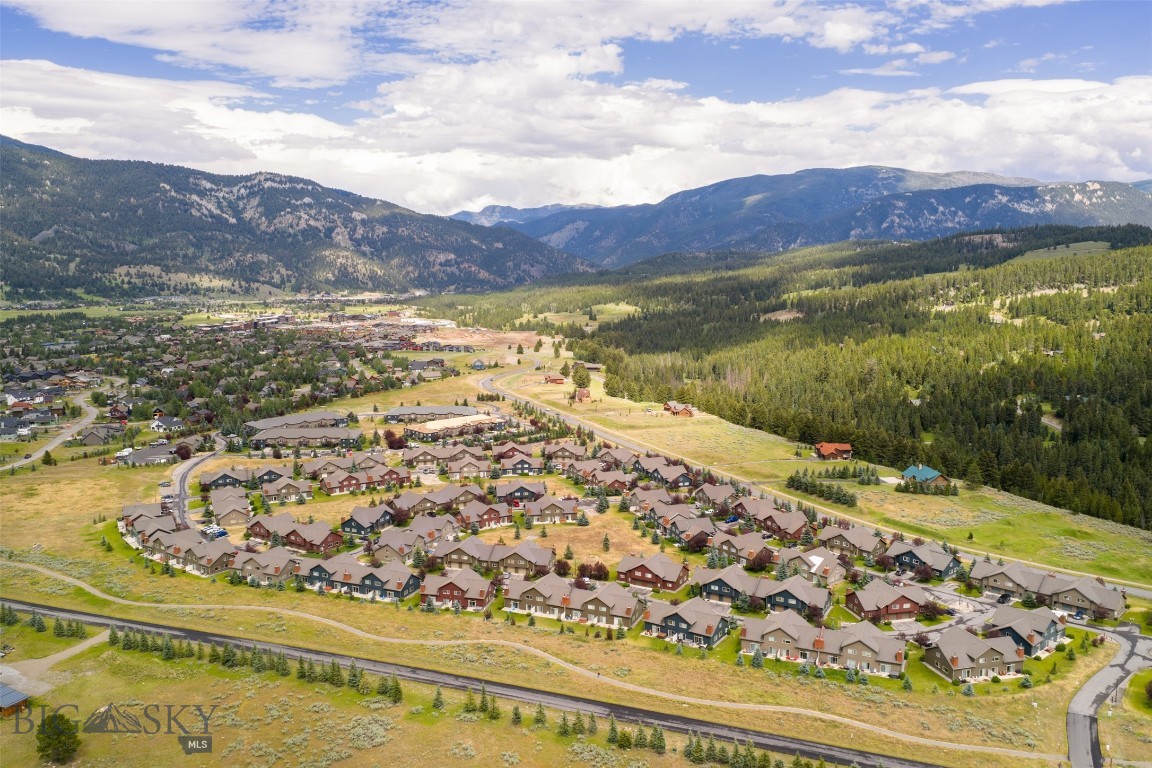 304 Firelight Property Photo 45