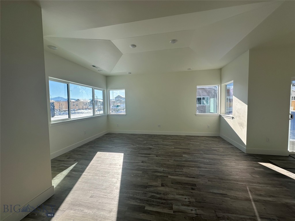 34 Westgate Ave Property Photo 3