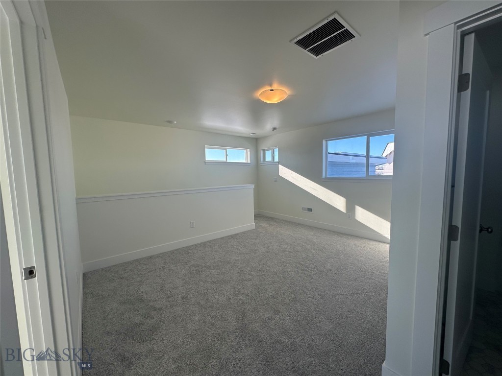 34 Westgate Ave Property Photo 17