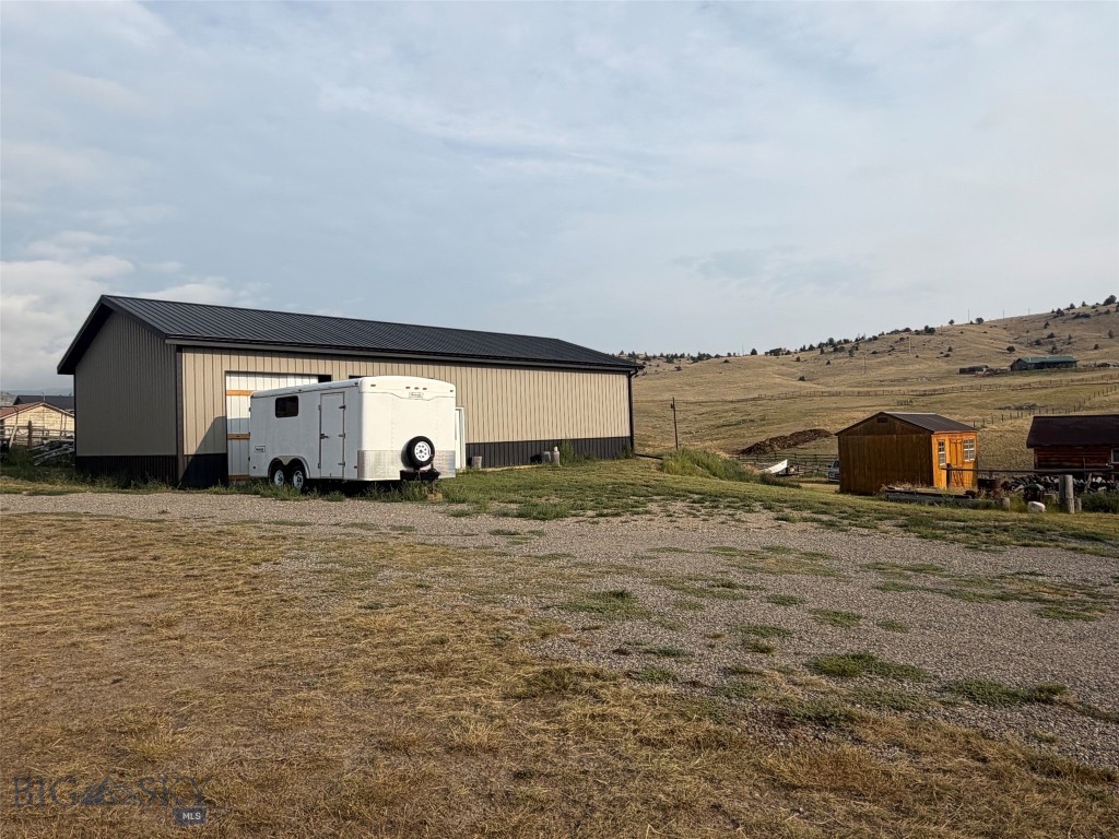 90 Halo Loop Trail Property Photo 41