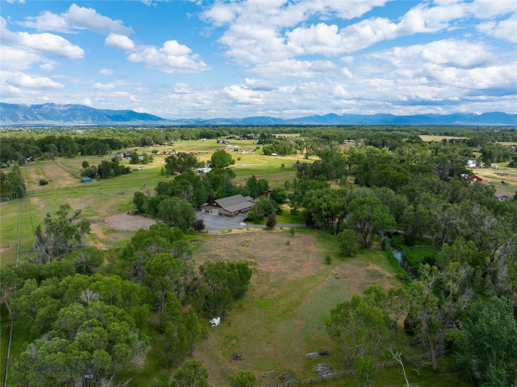 2490 E Cedar Meadows Lane
