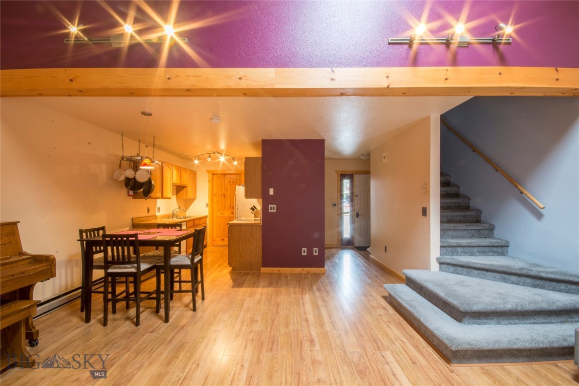 1601 W Olive 5 Property Photo 5