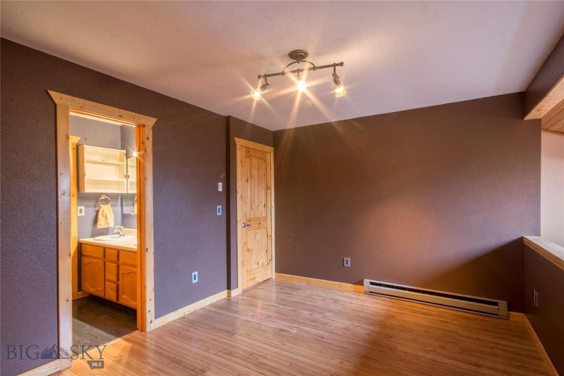 1601 W Olive 5 Property Photo 10