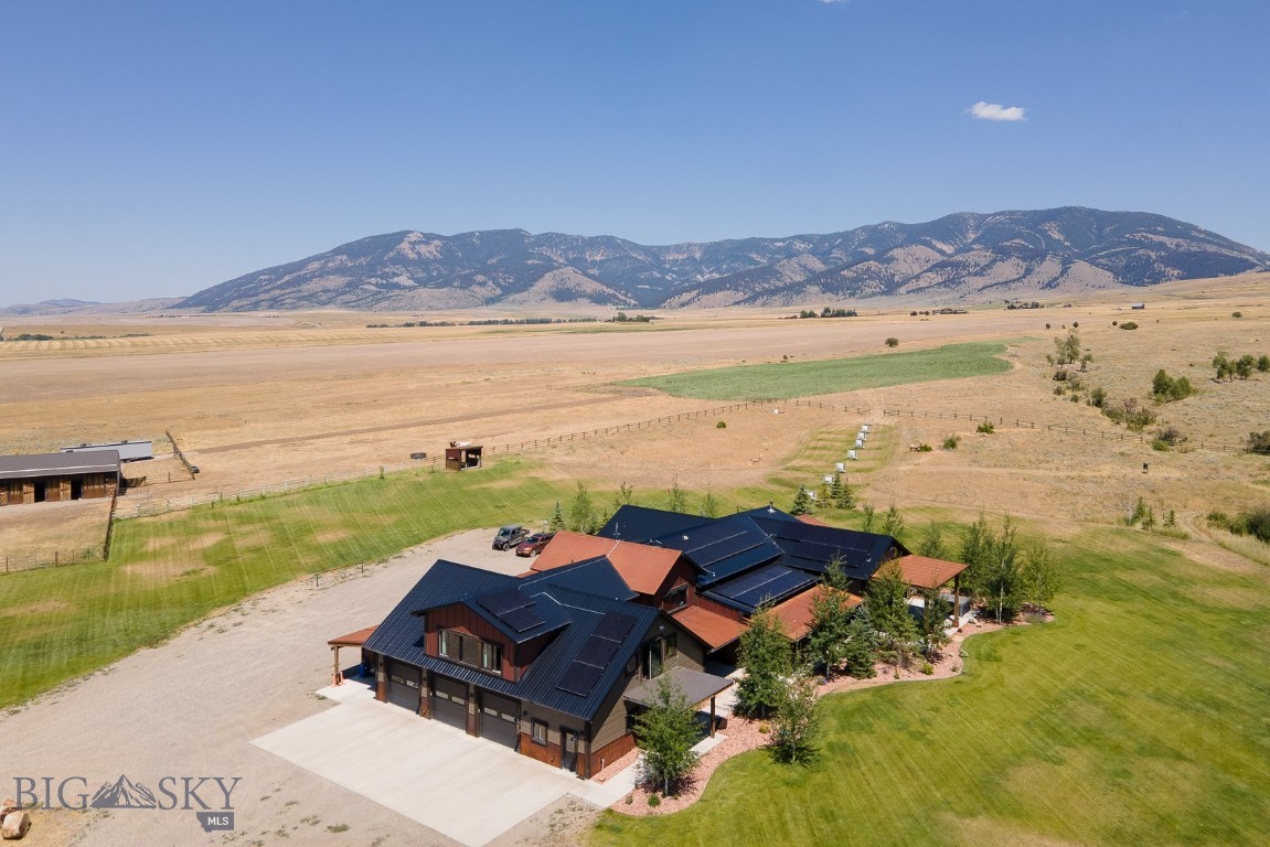 13920 Theisen Road Property Photo 3