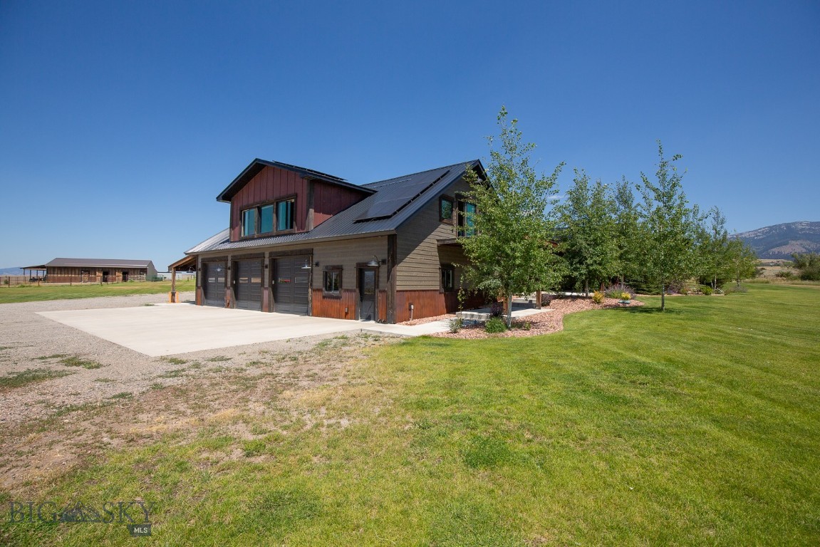 13920 Theisen Road Property Photo 9