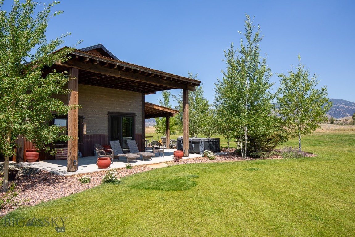 13920 Theisen Road Property Photo 12