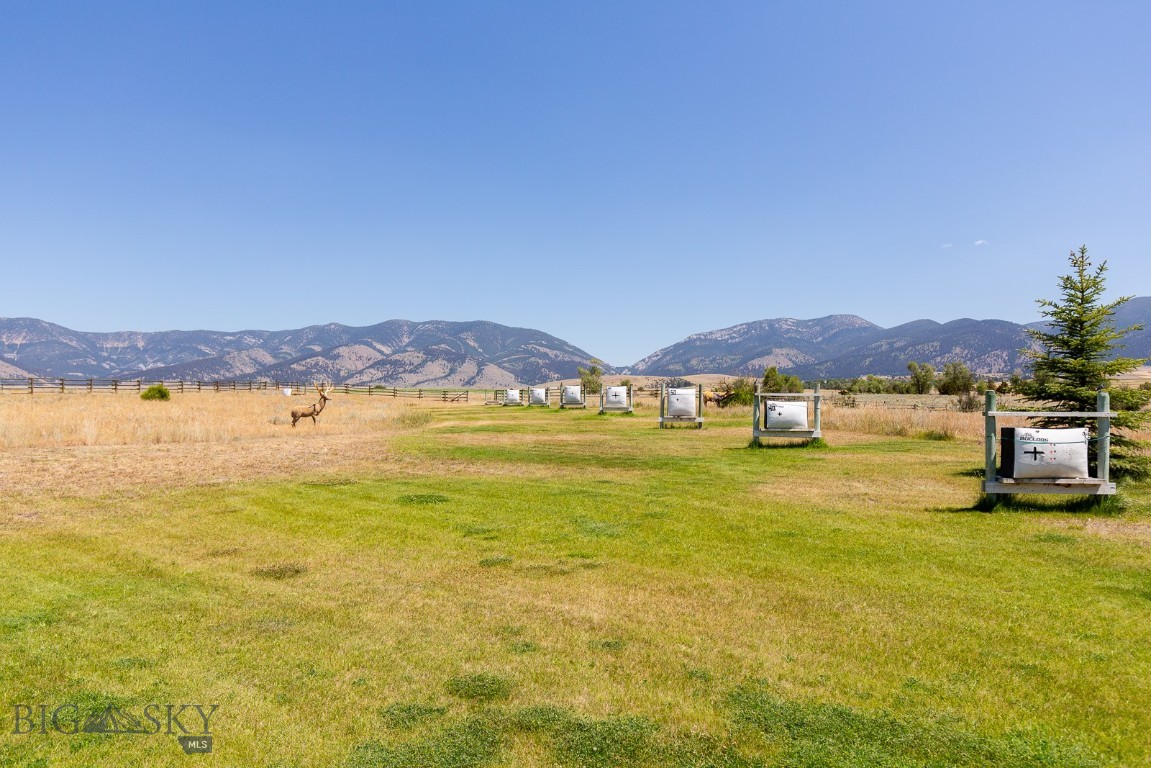 13920 Theisen Road Property Photo 24