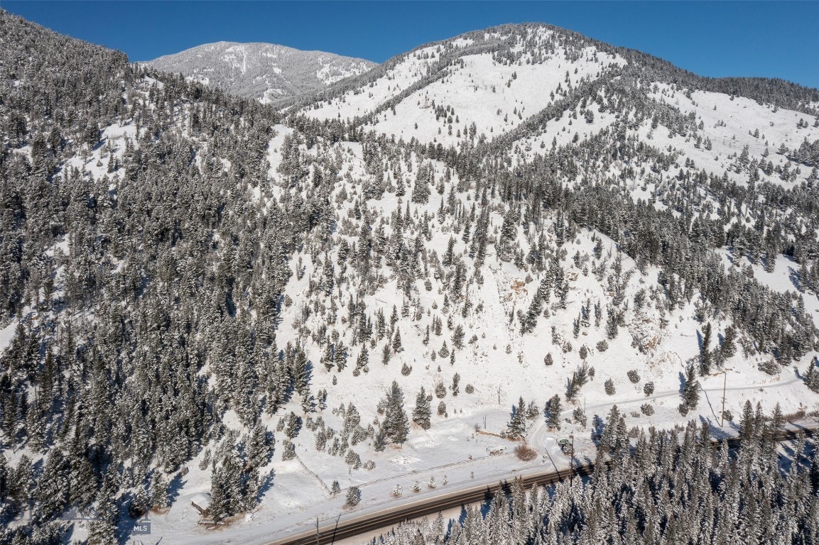 48295 Gallatin Road Property Photo 1