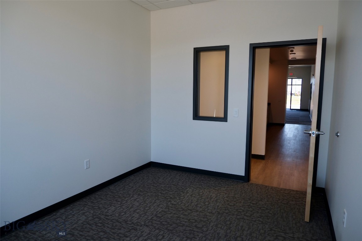 102 Wandering Way Property Photo 12