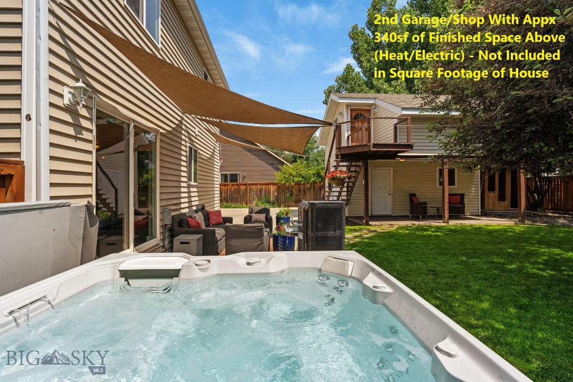 66 Aspenwood Drive Property Photo 3