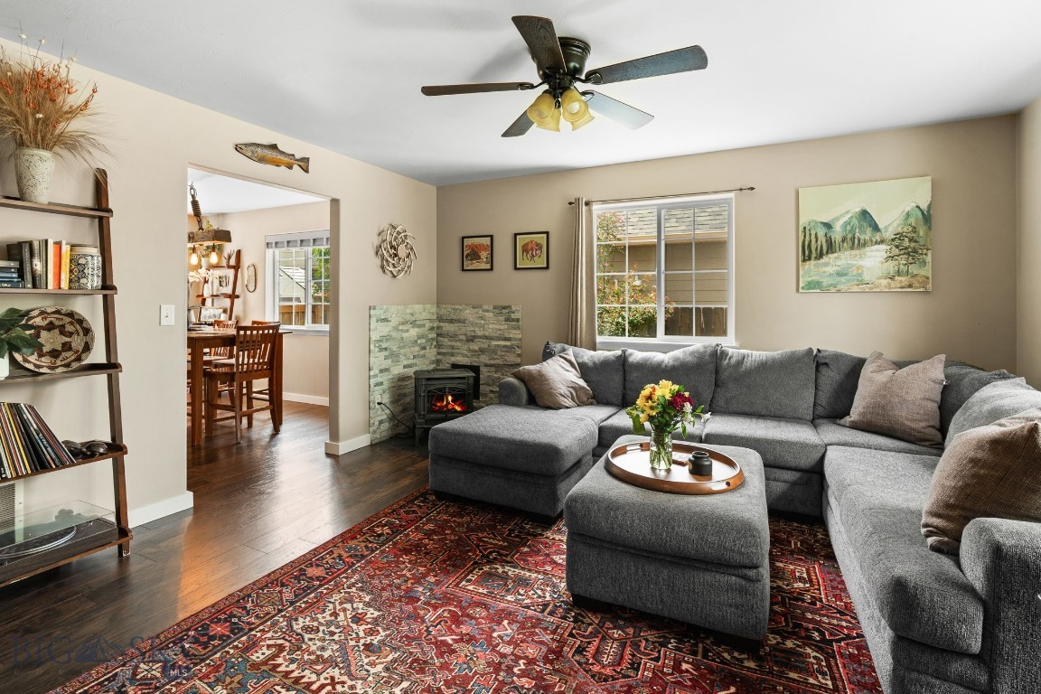 66 Aspenwood Drive Property Photo 6